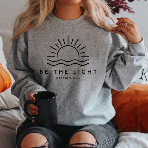 SoulWear Be The Light Pullover – Inspirierender Damen-Sweater mit lässigem Schnitt