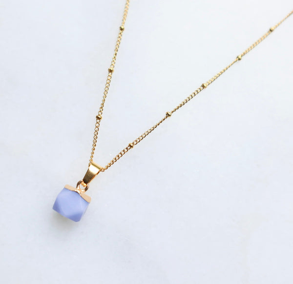 Blaue Achat Halskette – Elegante Halskette mit Anhänger für Frauen