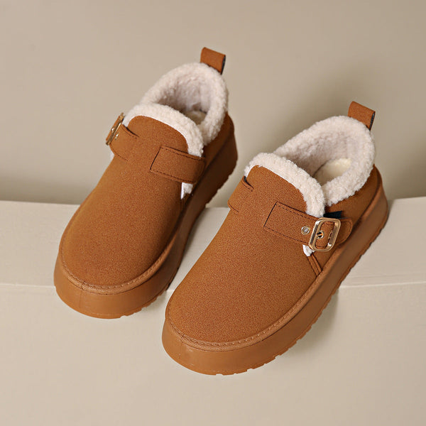 Warme damen slipper – stilvolle schuhe mit schnalle und weicher innenausstattung