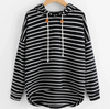 Kapuzensweatshirt mit streifen - lässiges damenoberteil für stil und gemütlichkeit