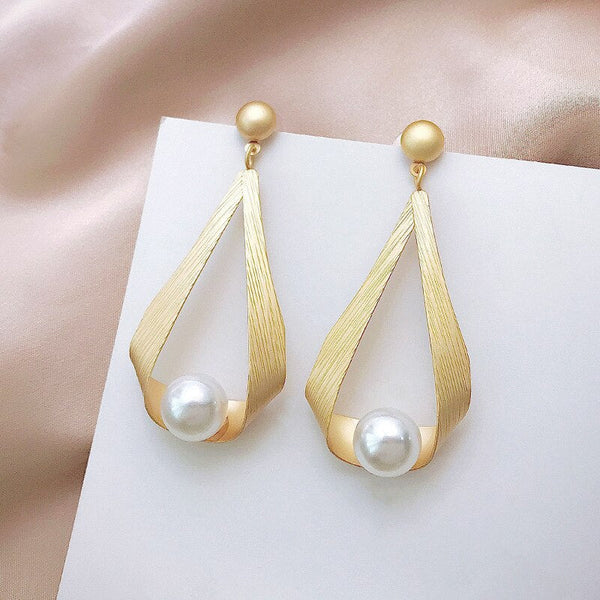 2-teilige Perlen-Ohrringe – Trendiger Statement-Schmuck für Damen