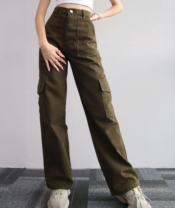 Hochgeschnittene cargo-hose - schicke utility-pants für frauen