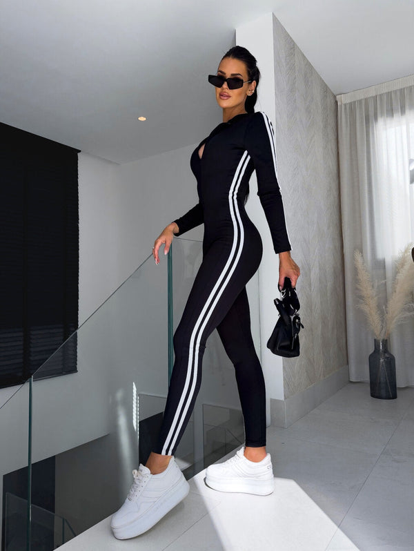 Damen sport jumpsuit mit langem arm und reissverschluss – elegantes schwarzes freizeit- oder sportoutfit