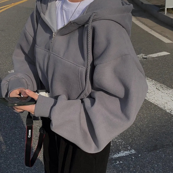 Oversize zip-hoodie - lässige damenmode für jede gelegenheit