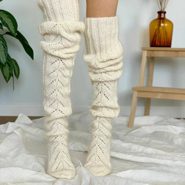 Kniestrümpfe für damen - gestrickte overknee-bekleidung