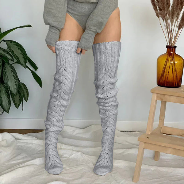 Kniestrümpfe für damen - gestrickte overknee-bekleidung