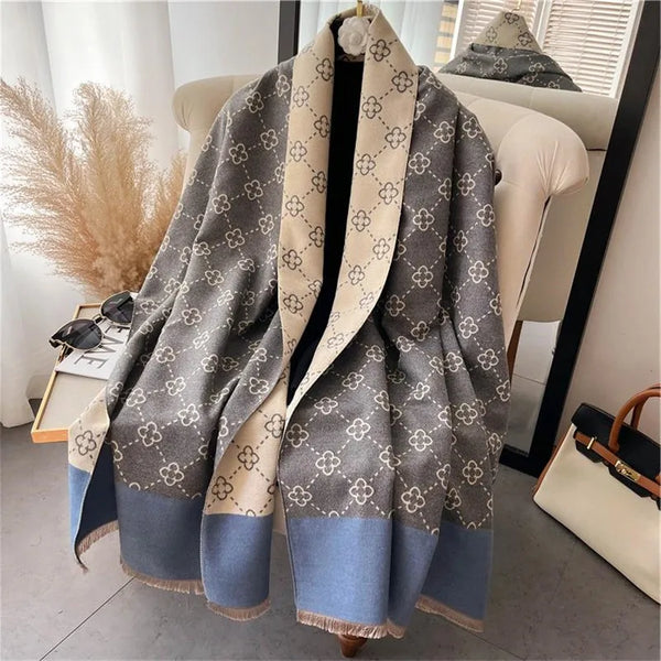 Luxuriöser poncho-schal - stilvoller damen-winterüberwurf