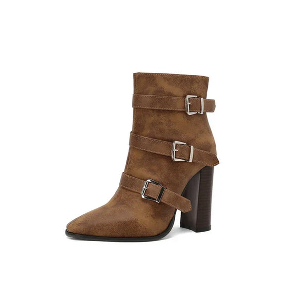 Stiefeletten aus Kunst für Damen mit mehreren Schnallen – Blockabsatz