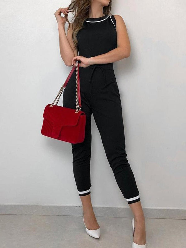 Schwarz jumpsuit - stilvoller ärmelloser damen jumpsuit mit gürtel