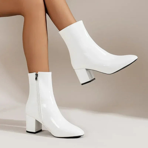 Dämme chnüi stiefeletten mit blockhack - vielseitigi schue für lässigi und formell anlässe
