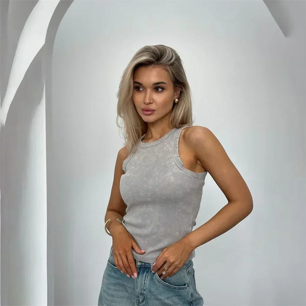Dä lässigi tanktop für frauen – ribbeliger stil für dä tägliche look