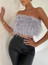 Bandeautop mit federdetails - stilvolles damen-crop-top