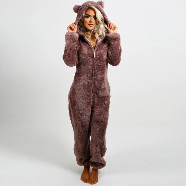 Fleece overall mit öhrli - gemütliche loungewear für damen
