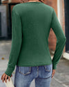 Langärmliges wickelshirt - stylisches casual-oberteil für frauen