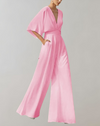 Weitgeschnittene jumpsuit - stilvolles outfit für besondere anlässe