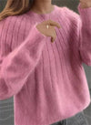 Gestrickter pullover - weicher damen-pullover