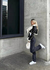 Damenjacke mit Sherpa-Akzent – Kurzi schwarze Jacke mit Reissverschluss