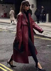 Langer Trenchcoat – Eleganti roti Damenjacke