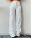 Hochgeschnittene cargo-hose - schicke utility-pants für frauen