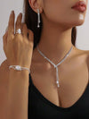 4-teiliges Kristallschmuckset – Halskette, Ohrringe, Armband und Ring