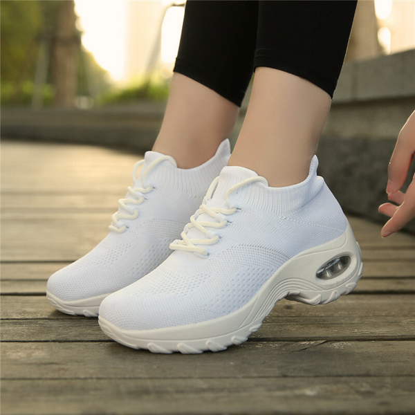 Trendy sportchuhe – lässige damen-schuhe für den alltag
