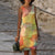 Frauen kleid mit blattmuster - schickes v-ausschnitt ärmelloses kleid für elegante alltagslooks