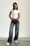 Dämmne low rise straight-leg jeans - lockere passform für lässige anlässe