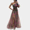 Elegantes maxi-kleid für frauen mit asymmetrischem schnitt in gelb für den abend - leicht fliessender stoff mit hohem schlitz