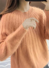 Gestrickter pullover - weicher damen-pullover