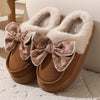 Warme Hausschuhe – Damen Slipper mit Plüschfutter und Schleifendesign