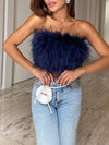 Bandeautop mit federdetails - stilvolles damen-crop-top