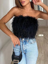 Bandeautop mit federdetails - stilvolles damen-crop-top