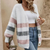 Lässige damen strickjacke - gestreifter button-up pullover