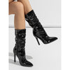 Damen Lackstiefel – Kurzstiefel mit spitzer Nase, hohem Absatz und glänzender Optik