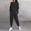 Lässiger lounge-dress - zwei-teiliges outfit für mühelose stil